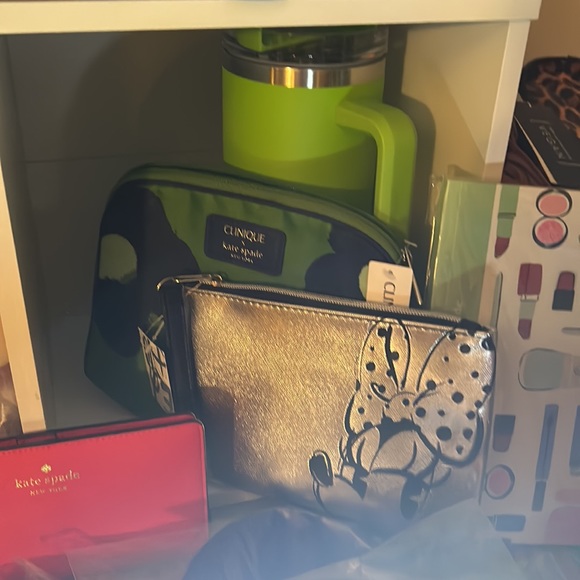 My Live Show! Lots of Unlisted Itemss - Picture 3 of 10